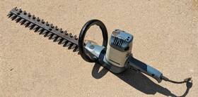 315.85761 Craftsman Sears 16 Inch Double Insulated Electric Hedge Trimmer #315.85761