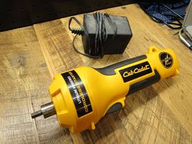 49mrbesy912 Cub Cadet Cordless Engine Starter 12v Lithium Battery