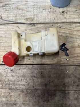 20035-85111 Echo Shindaiwa Fuel Tank Curver T-20