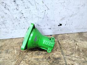 300005 Green Machine 2500 Hmc Nose Clutch Housing Bare Case Assy