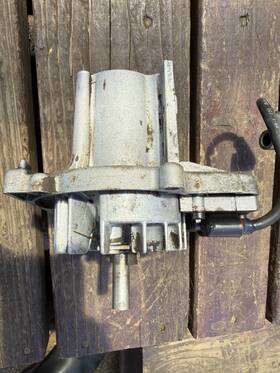 20611r Homelite Ut Crank Case With Fly Wheel And Coil. Read Description