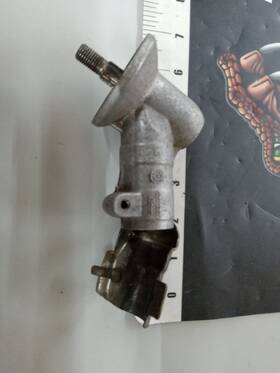 503935501 Husqvarna 537342501 Used - 223r Bevel Gear With Clamp