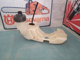 576405106 Husqvarna C-4-42 Genuine Fuel Tank Off Oem 525l 525ls Nb2