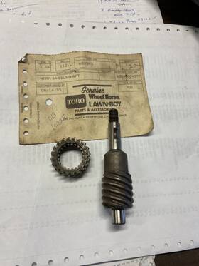 683343 Lawn-boy Lawnboy Worm Wheel And Shaft