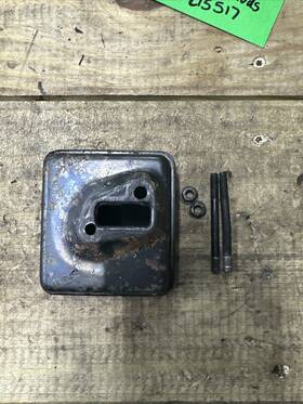 215517 Mcculloch 219152 Eager Beaver 1-sx Muffler Assembly With Studs