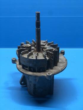 731-10772 Murray M2500 Trimmer Crankcase / Flywheel Free Shipping