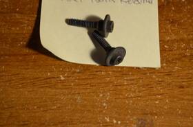 530016445 Poulan Fuel Tank Mount Screw