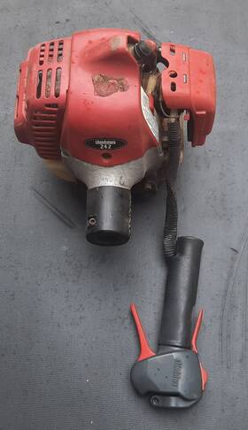 62117 Shindaiwa 252 Weedeater Powerhead Model #62117 Only Pre-owned For Parts