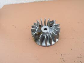 12407-85 Stihl Fs 36 String Trimmer Oem Flywheel