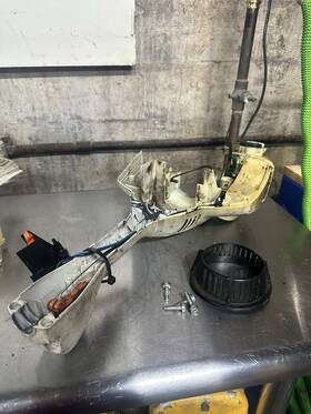 4144-020-3018 Stihl Genuine Engine Housing With Fuel Tank Fs56r Ht56 Km56r Oem
