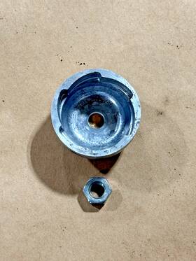 4223-195-0600 Stihl Oem Used Starter Cup With Nut Br420 Fs91 Fs111 Fs130 Fs131 4223 195 0600