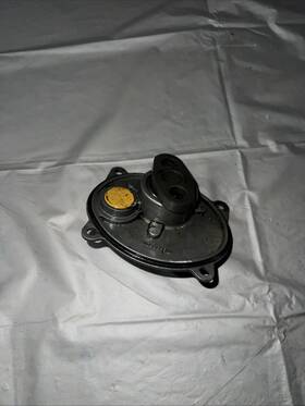 Troy-bilt 753-06111 Troy-bilt Crank Case Cover Superseded To 841-020721s And Plug 753-05408