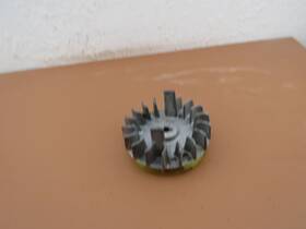 11100070 Weed Eater 1000 String Trimmer Oem Flywheel