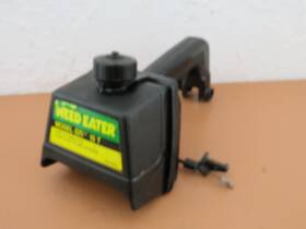 530-027916 Weed Eater Gti 15t String Trimmer Oem Fuel Tank / Trigger Handle