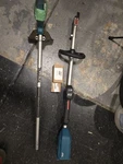 Makita XRU12 String Trimmer Broken With Accessories. Fixed Price $80.00.