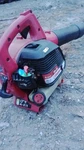 Troy-bilt TB430 Gas Handheld Leaf Blower 2-STROKE Red/black Plastic. Fixed Price $65.00.