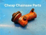 Gear Head For Stihl FS65AVR Trimmer --- Box 1537 Y. Fixed Price $29.95.